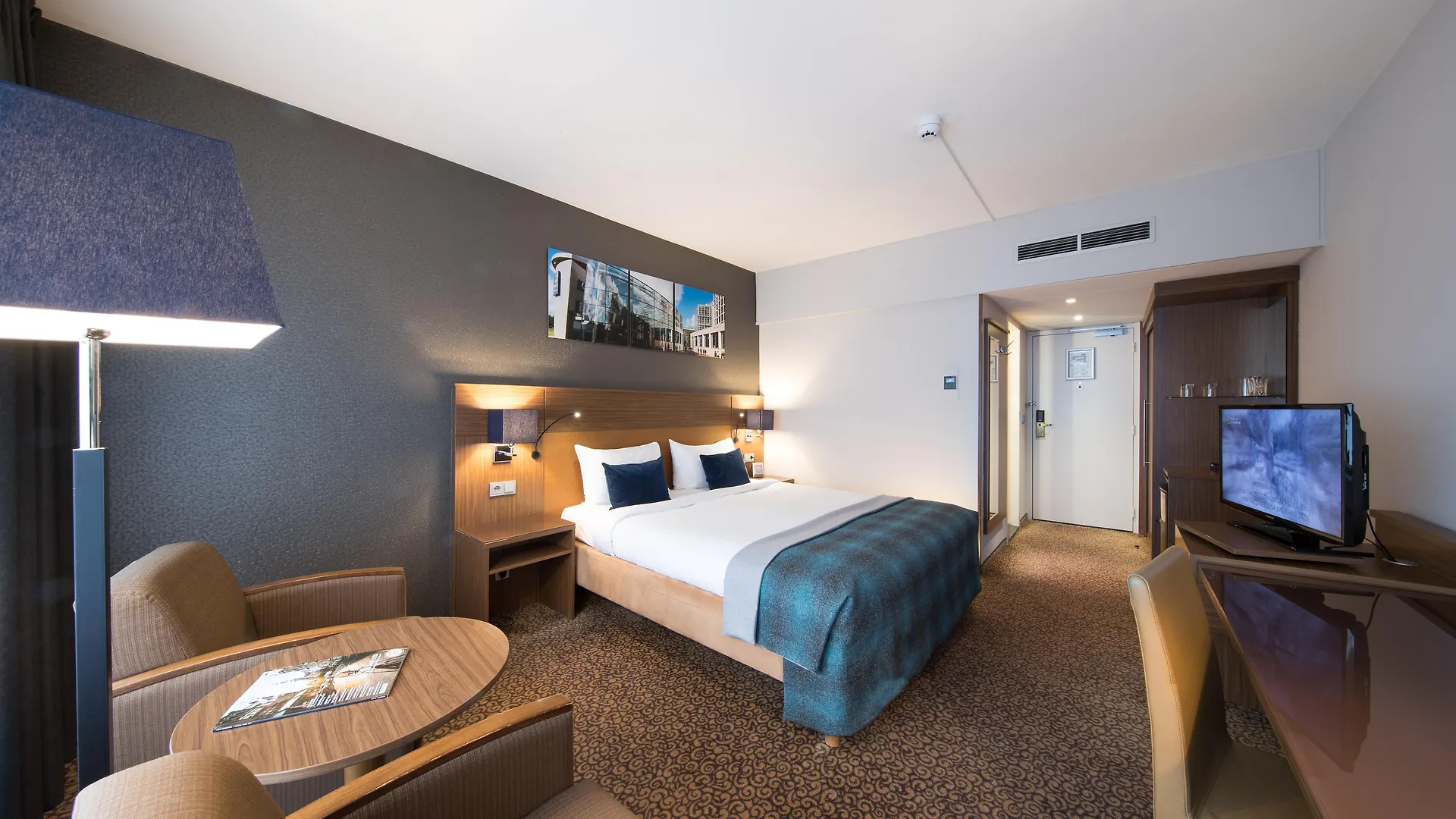 Bilderberg Garden Hotel Amszterdam 5*,  Hollandia