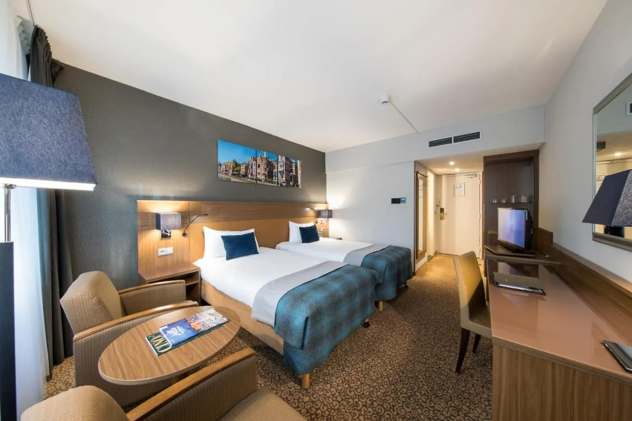 Bilderberg Garden Hotel Amszterdam 5*,